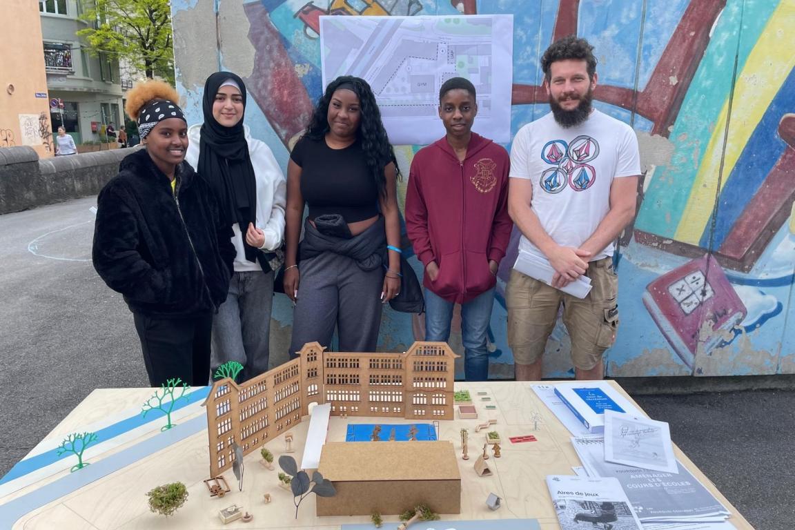 Une classe de 12CERT - EPS 