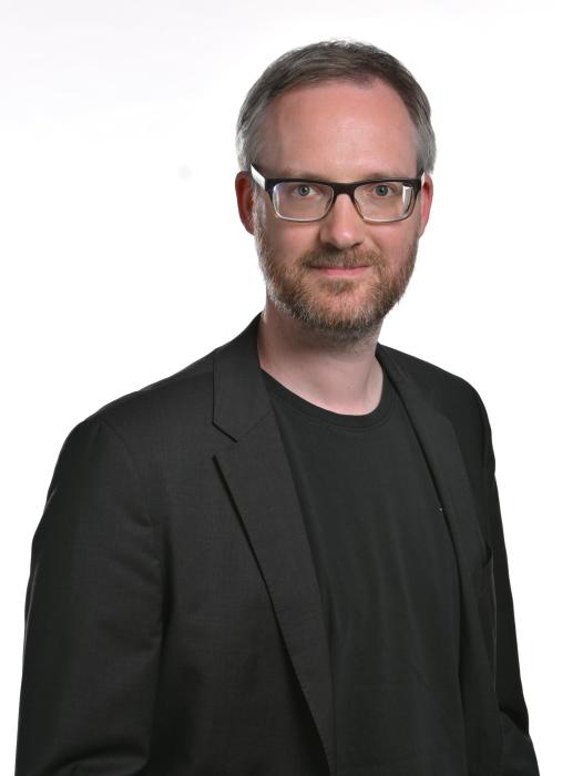 Dr. Basile F.E. Curchod - Professeur associé